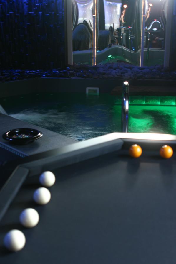 Bubble Lounge Hotel Hooglede 외부 사진
