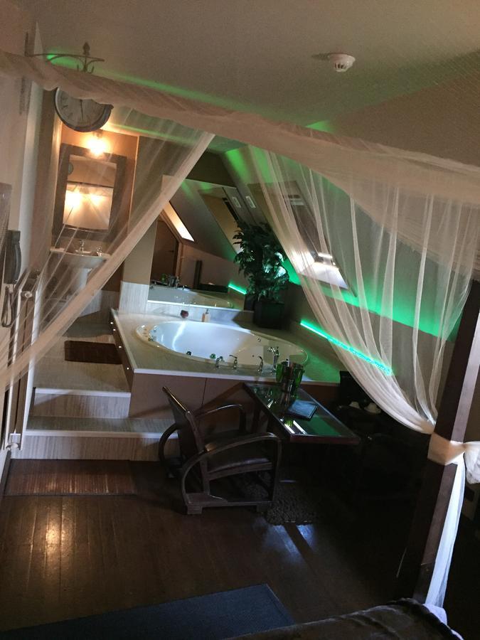 Bubble Lounge Hotel Hooglede 외부 사진